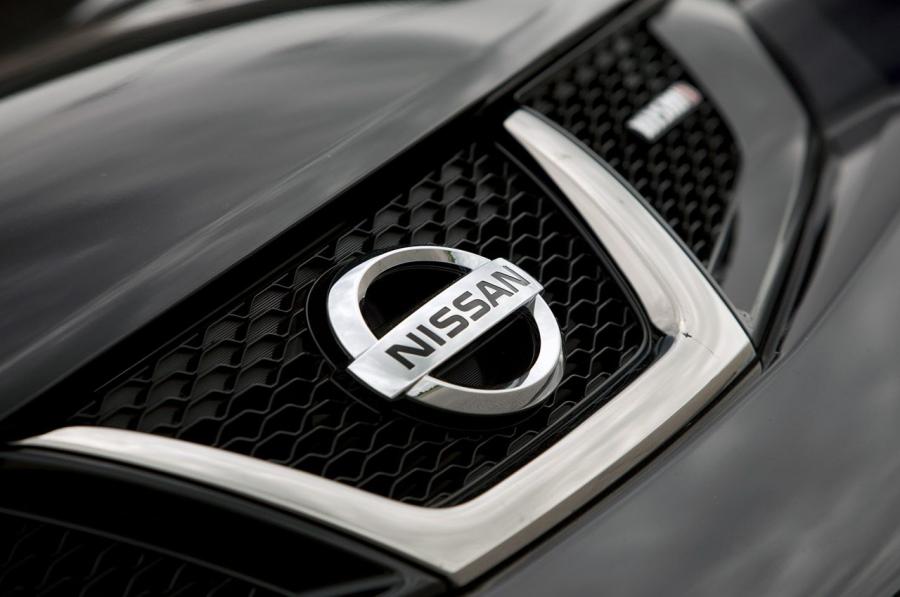  Nissan Juke Nismo 2013 года  (фото 24 из 25)